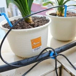 BRIDAY Goutteur De Jardin,16 PCS Flèches Courbées Drippers + 16PCS Tuyaux 3 / 5mm + 4PCS Régulateurs Jardin Des Plantes Système D'irrigation Pour Légumes Fleurs Arbres Fruitiers En Pot -Promos Arrosage automatique Magasin 35852277 5