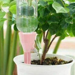 TRIOMPHE 6pcs Auto-arrosage Spike Automatique Goutte à Goutte Automatiser Arrosage Automatique Arrosage De Plante DIY DIY Goutte à Goutte Irrigation Couleur Aléatoire -Promos Arrosage automatique Magasin 37670099 5