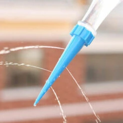 LIFCAUSAL Arrosage Des Plantes, Abreuvoir Pour Plantes En Pot Fleur Dispositifs D'arrosage Automatique Bouteille à Libération Lente Piquet D'irrigation Automatique Pour Plantes D'intérieur Extérieures, 12 Pièces -Promos Arrosage automatique Magasin 53864586 4